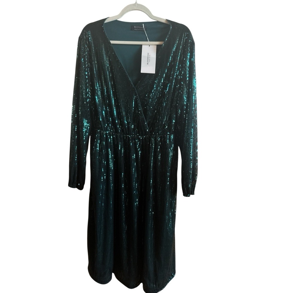 NWT Bloom Chic Green Sequin Wrap Woman's Dress‎ Sz 14-16 Party St. Patrick's Day
